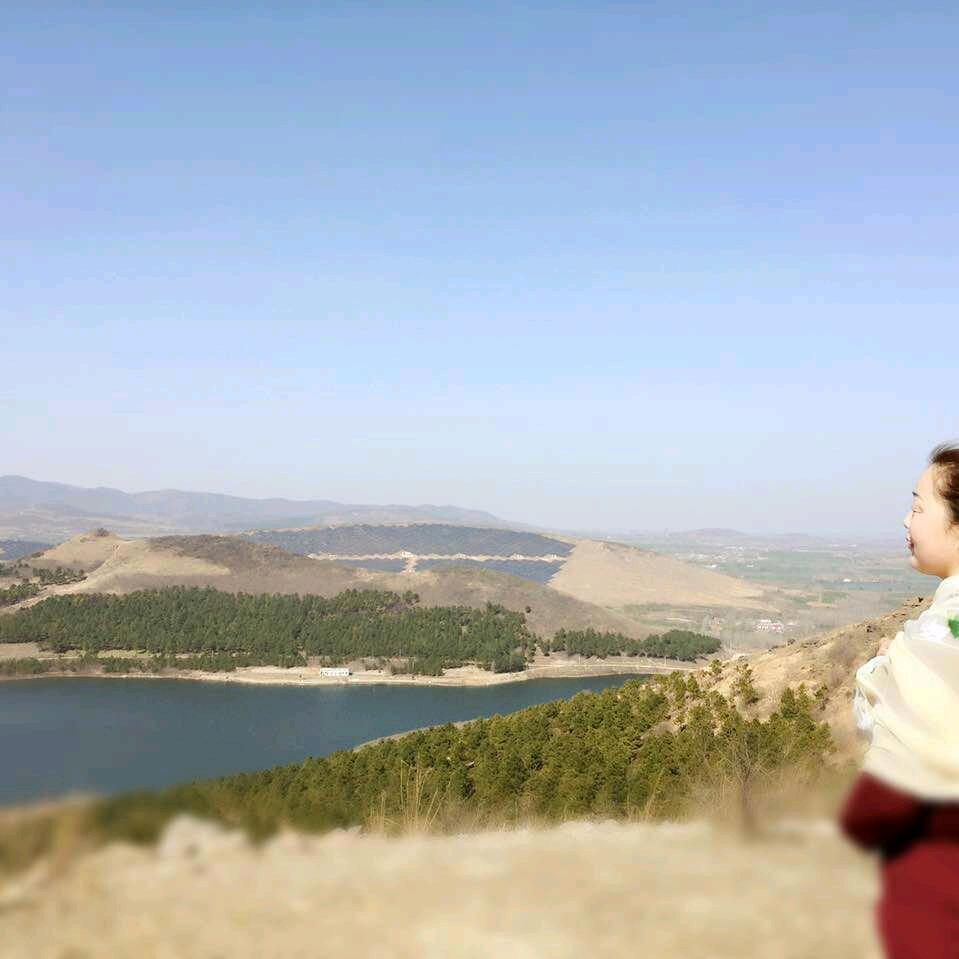 遂平墙布，欧菜莎窗帘刘姐