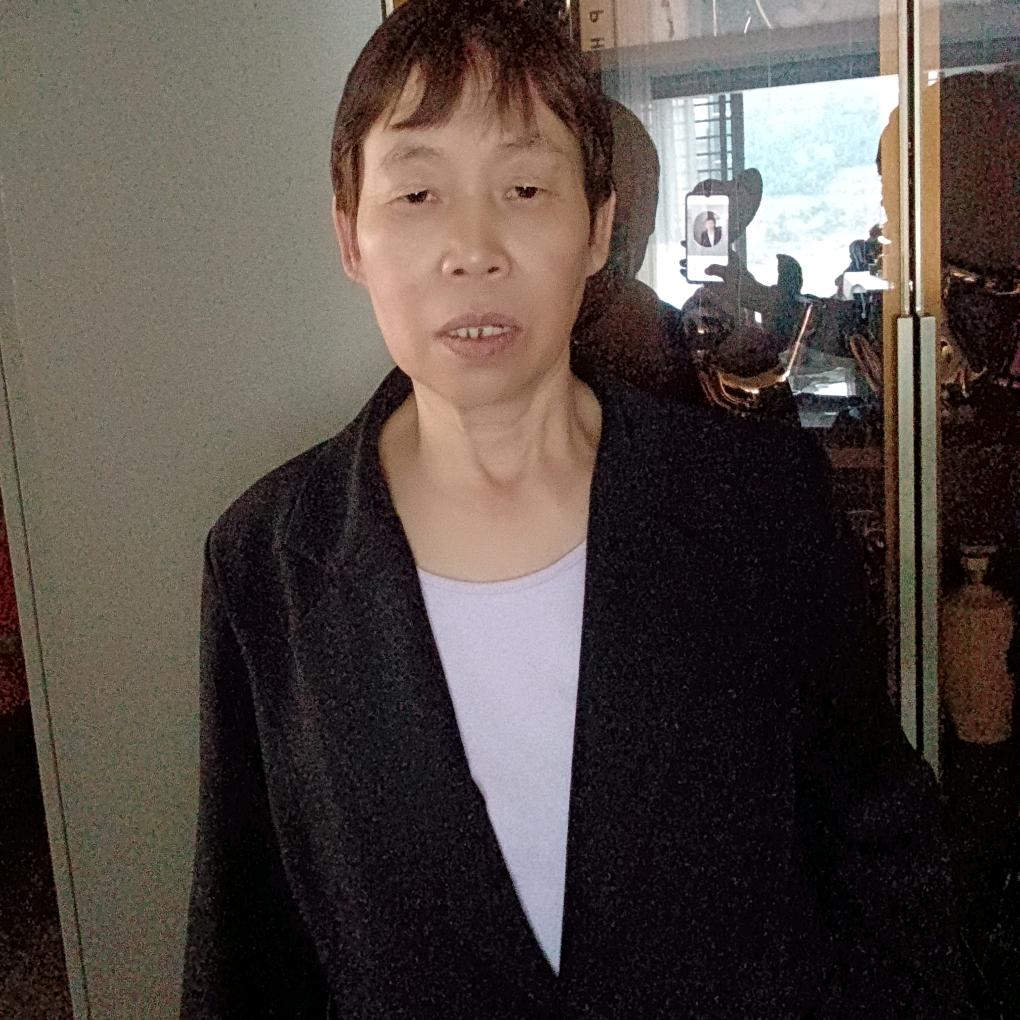开心😁快乐