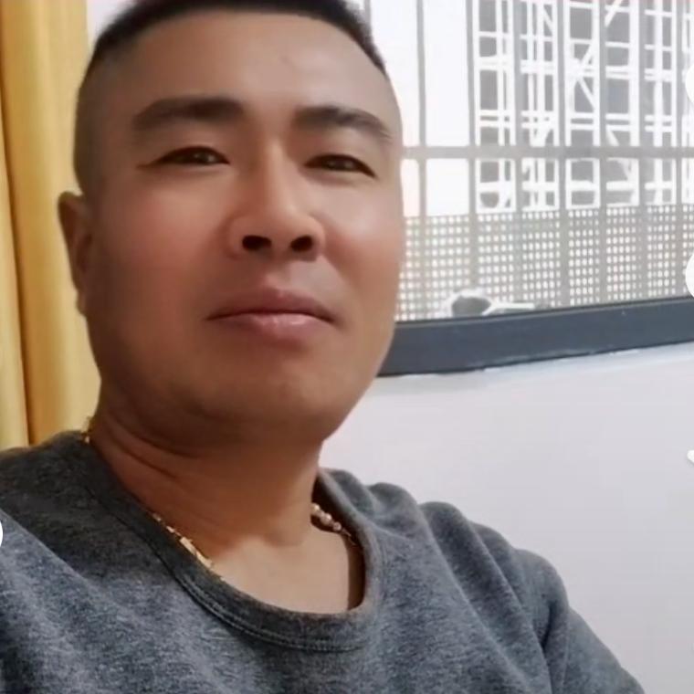 歌声飞过蓝天♬ .com