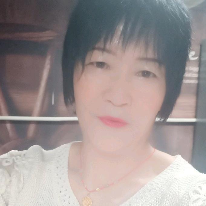 如梦姐，不定时开播