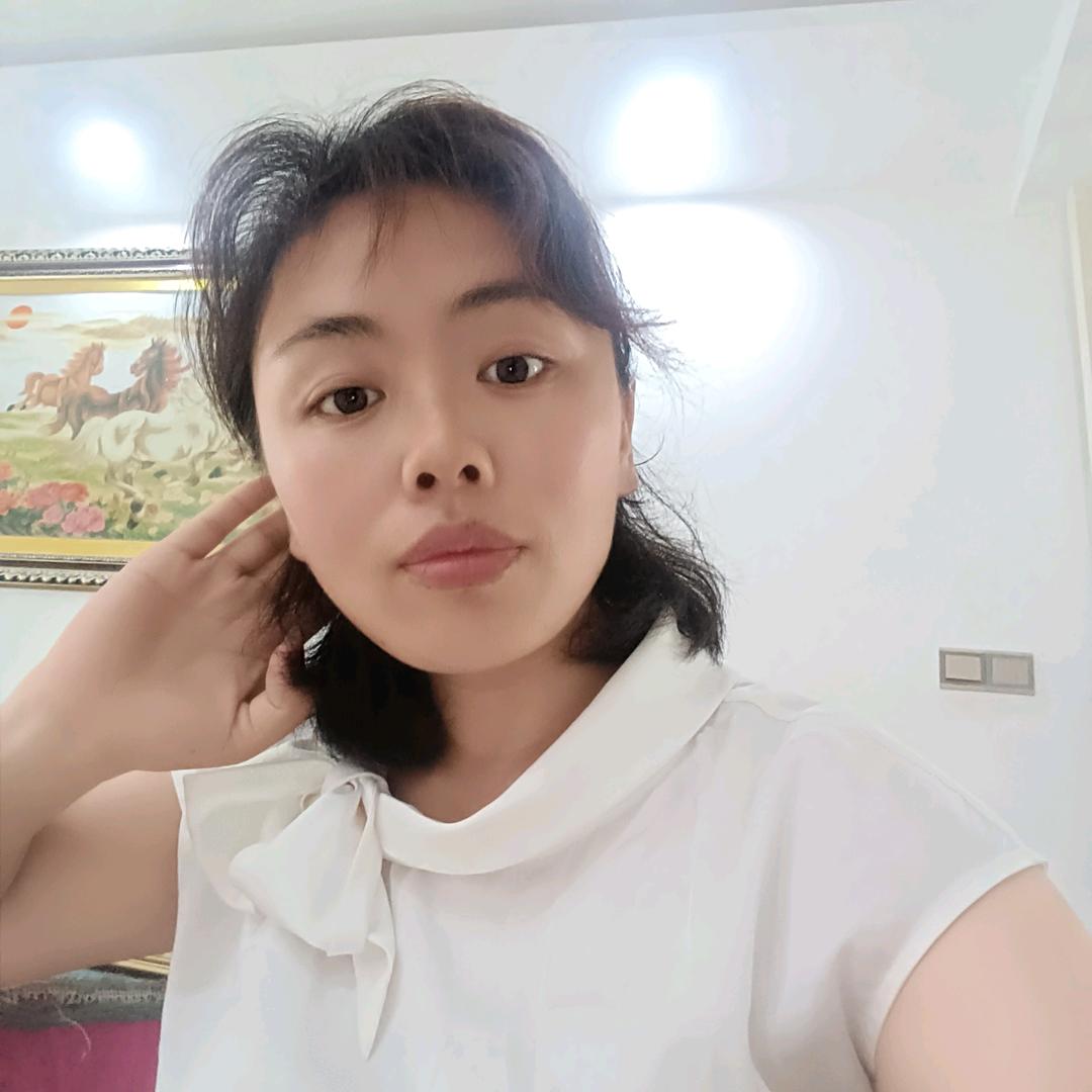 芳佳