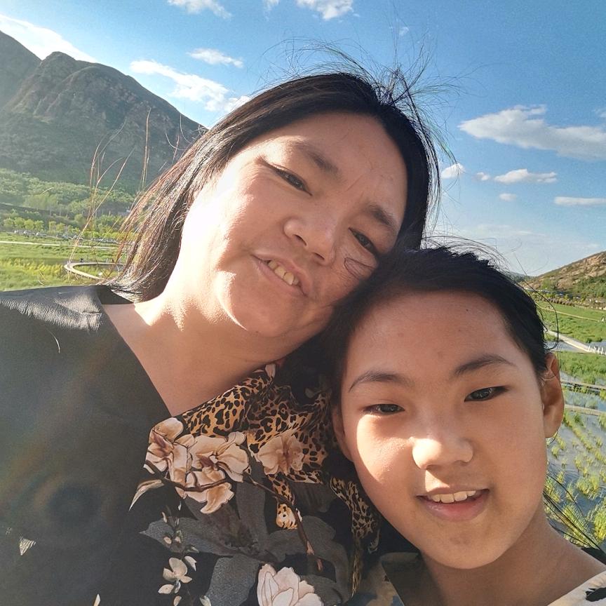 汤泉煎饼夏秋艳