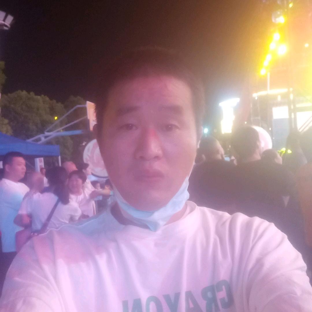 余文博