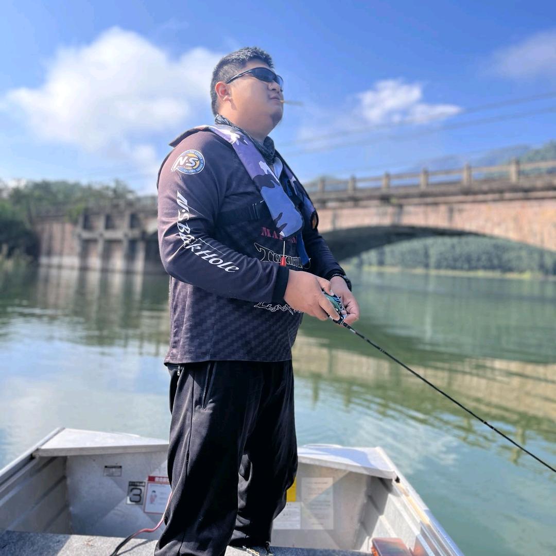 南腊河龟霸（水马骝专业导钓）