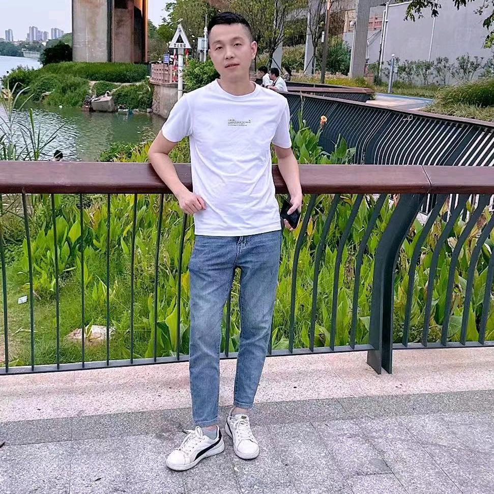隐身守候