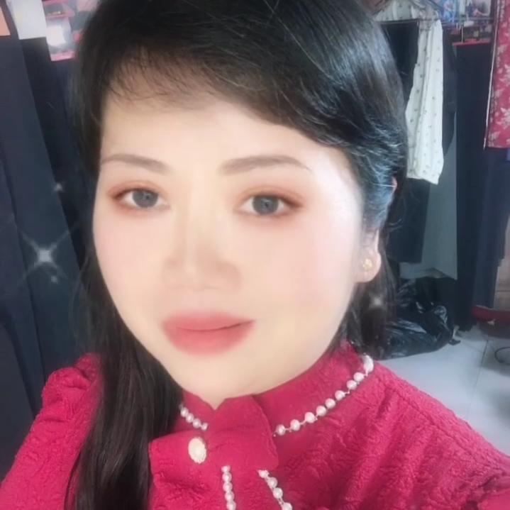 金凤小号@大号晚上8点26开播
