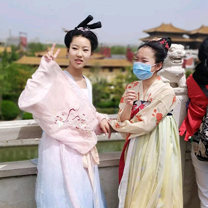 @上党区谷根日初李圆圆