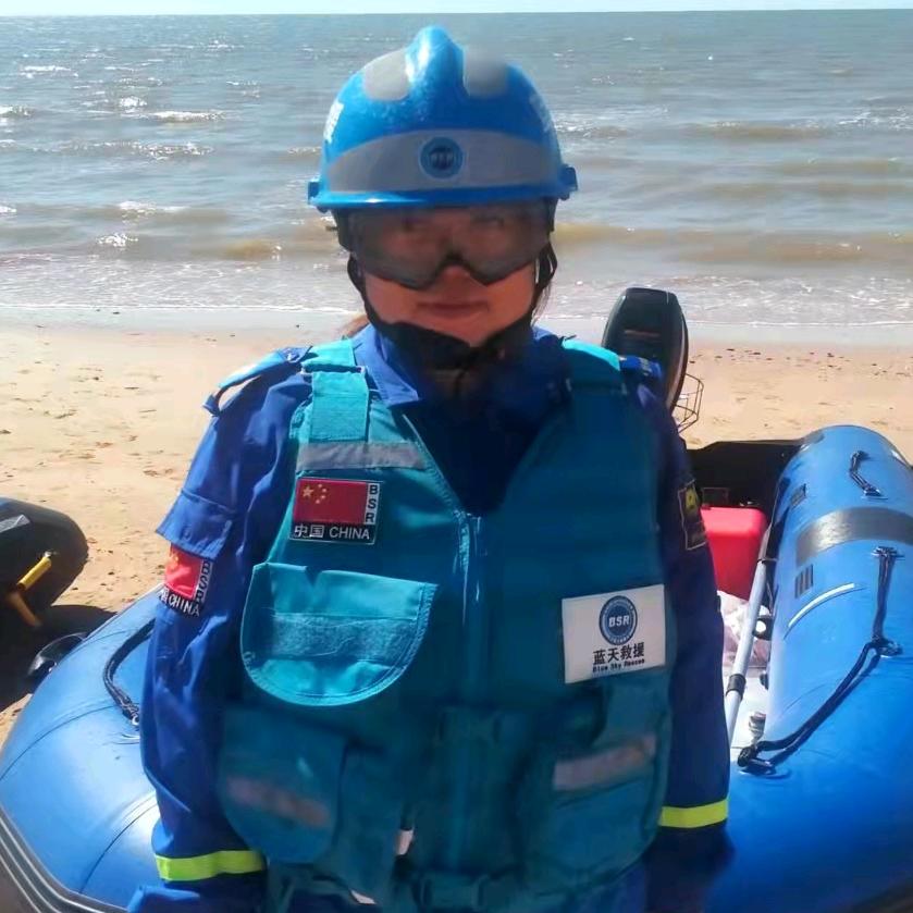 快乐自由的小富婆