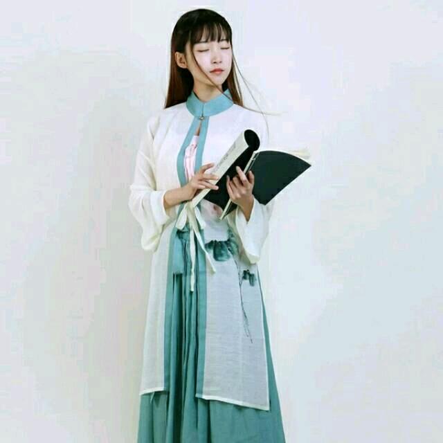 默默"