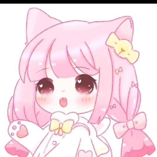 @露露亲@