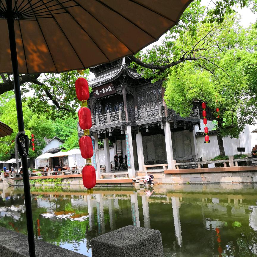 董汐