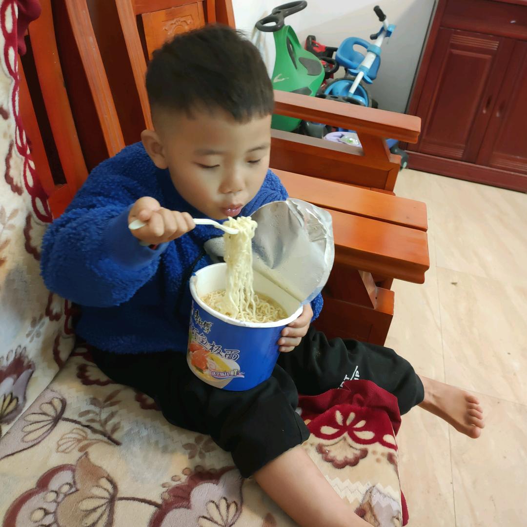 栖身風冷中！與她彼此點起這爱火