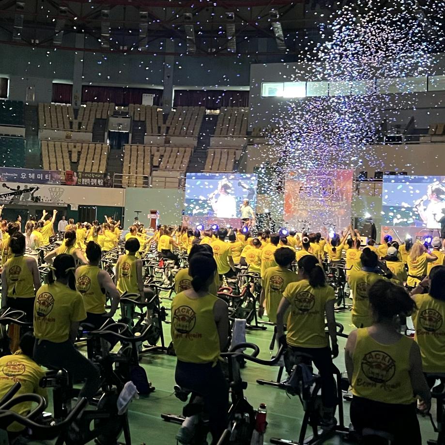 袋鼠健身.团课教练，鹏飞(单车培训)