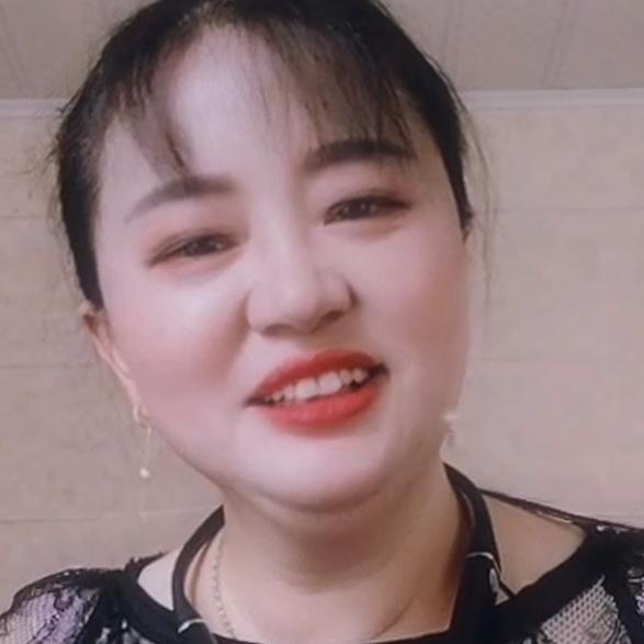四叶草娱乐主播，每晚8点准时开播