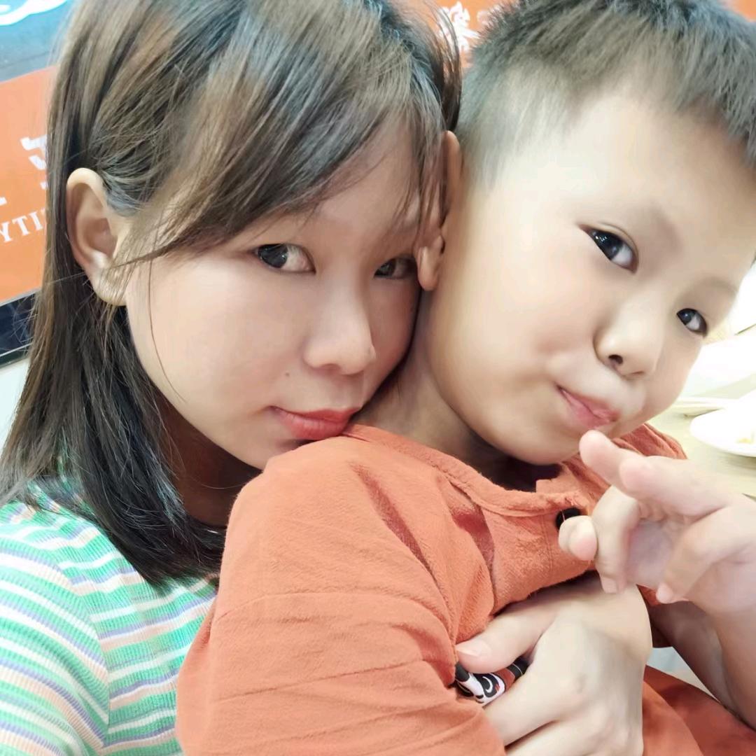 小小卢