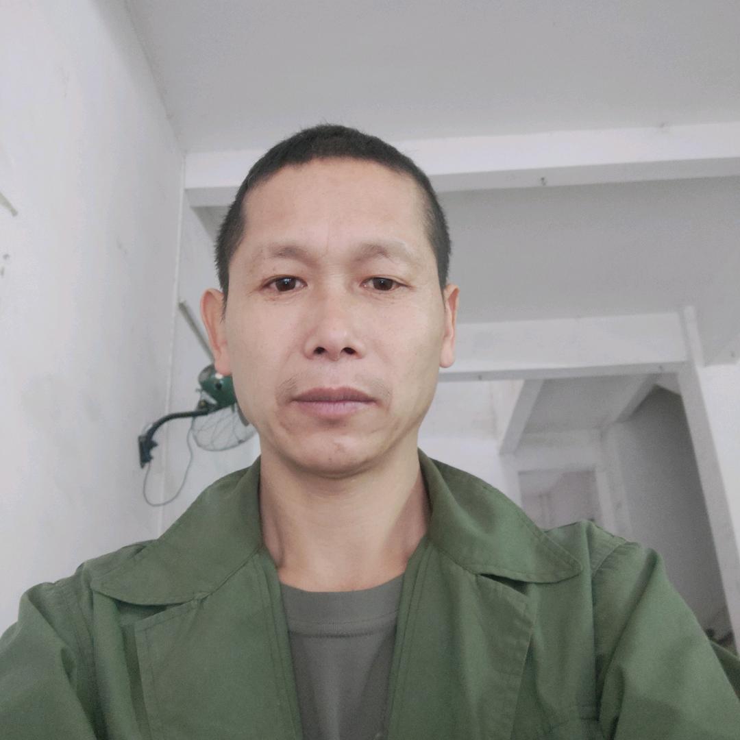 黄小小
