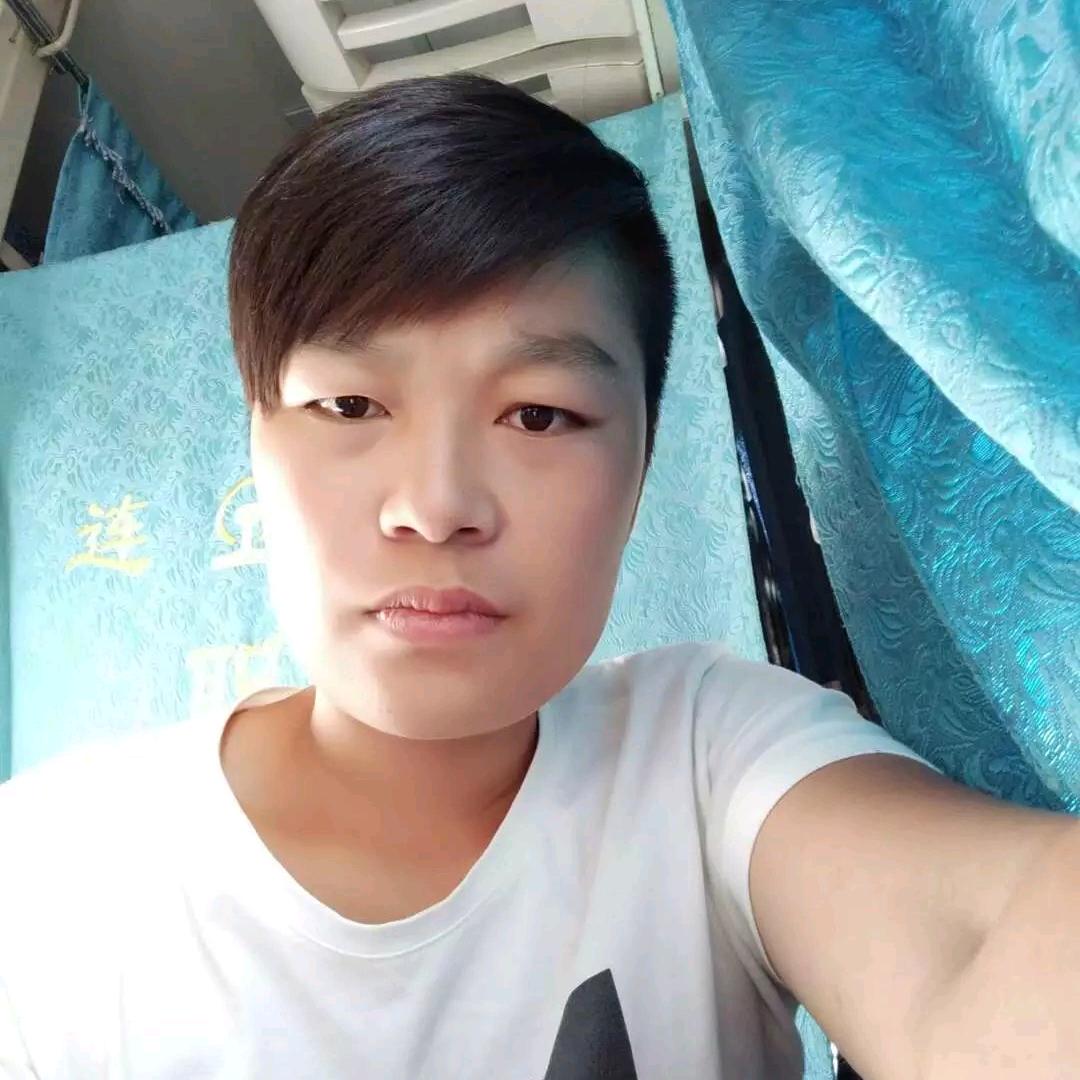 曾经的帅哥