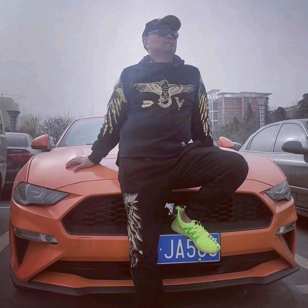 龙卷风（风哥）