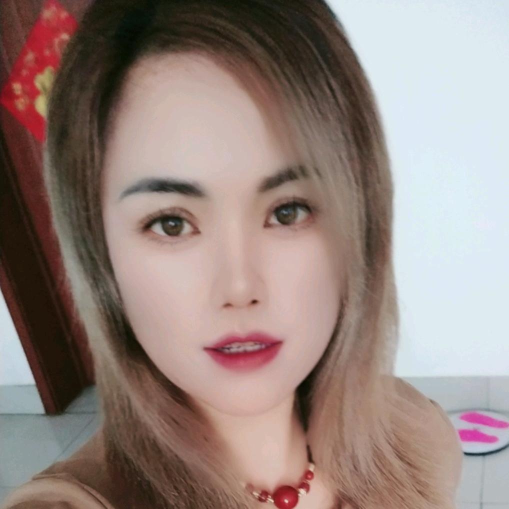 冰山雪莲情感直播间