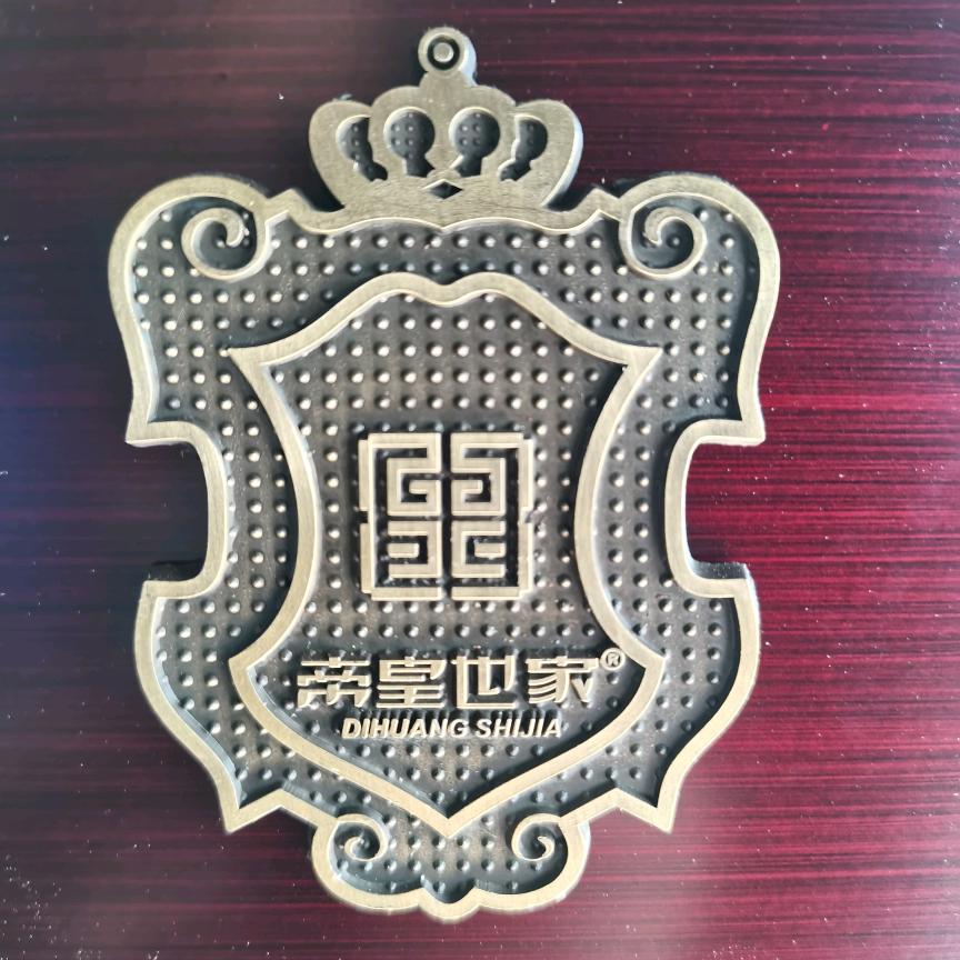 帝皇世家别墅门