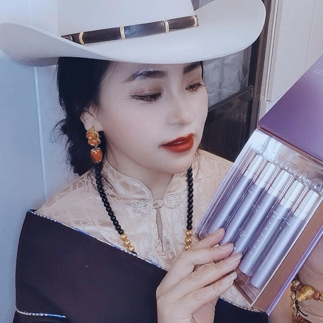 西藏姑娘