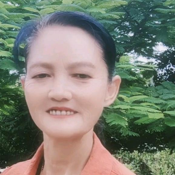蓝魅临（568）早上8点半开播