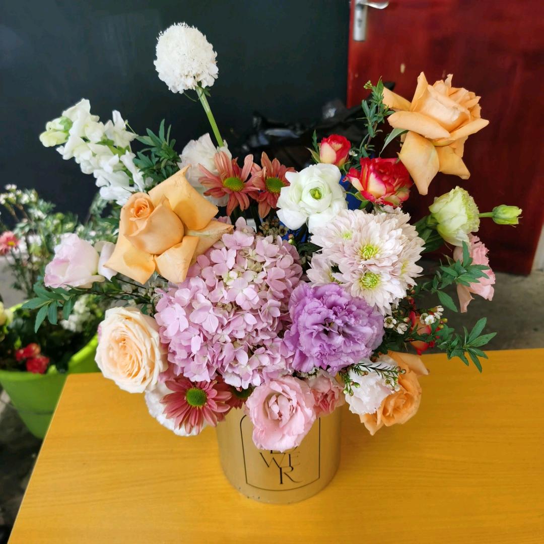 超级❤吃汉堡🌻