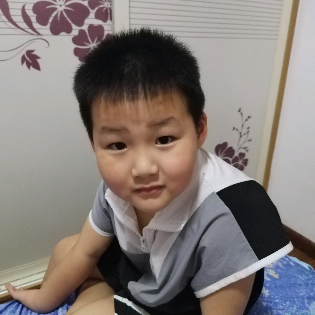 英子