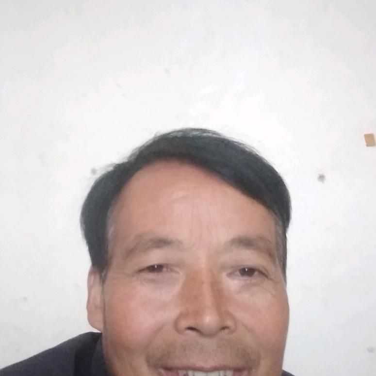 努力拼搏美好生活