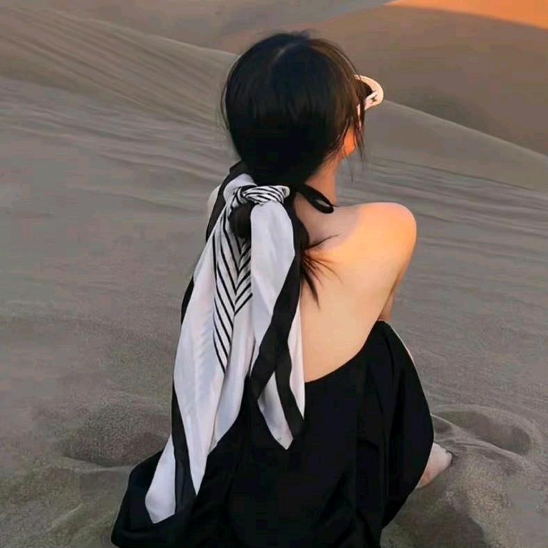 是恋阁吖¹³¹⁴