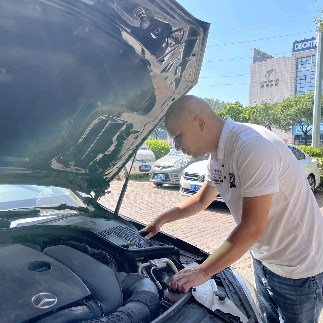 爱车爱家（番禺底盘专修）