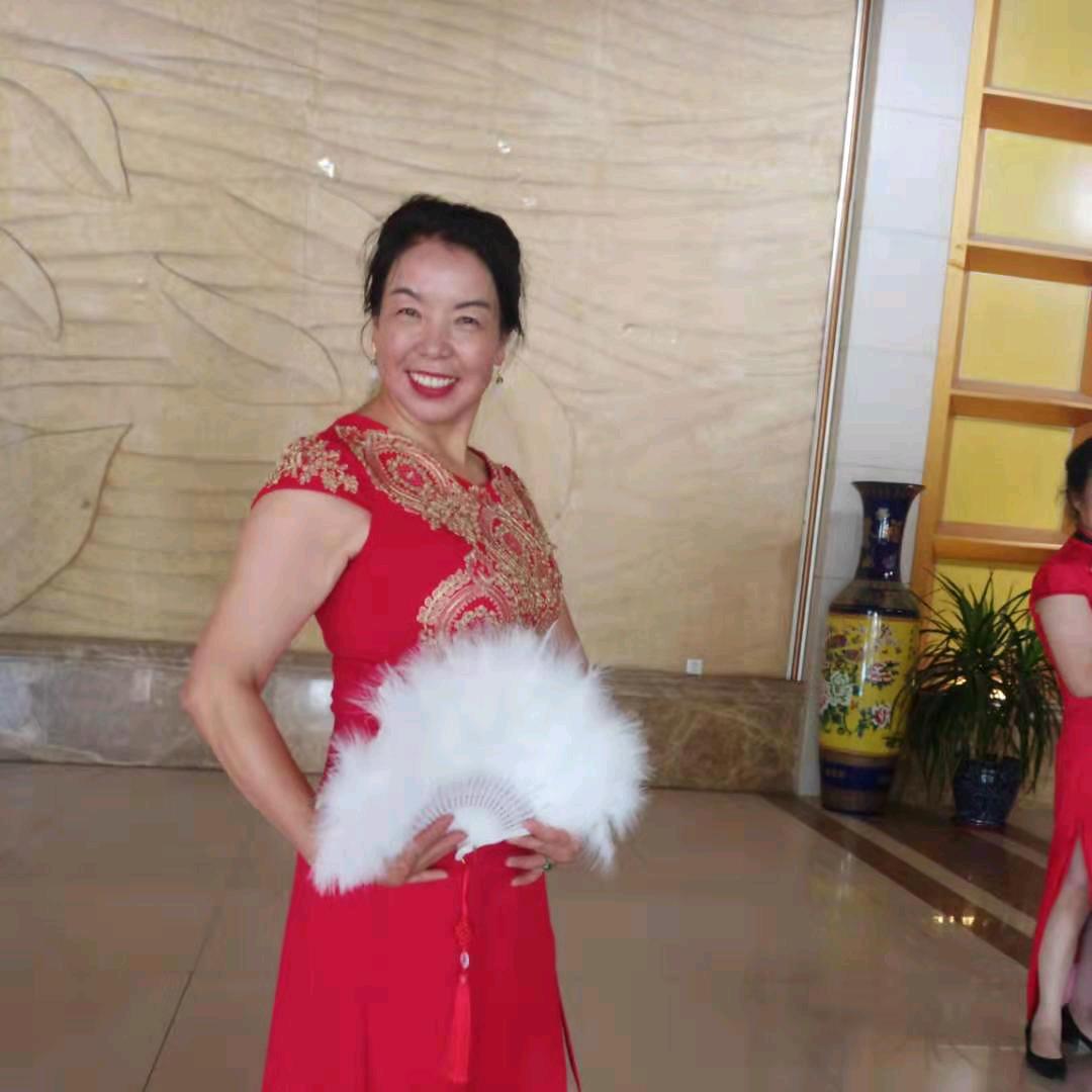 西玉红梅