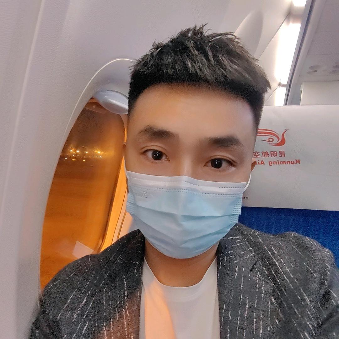 李小能