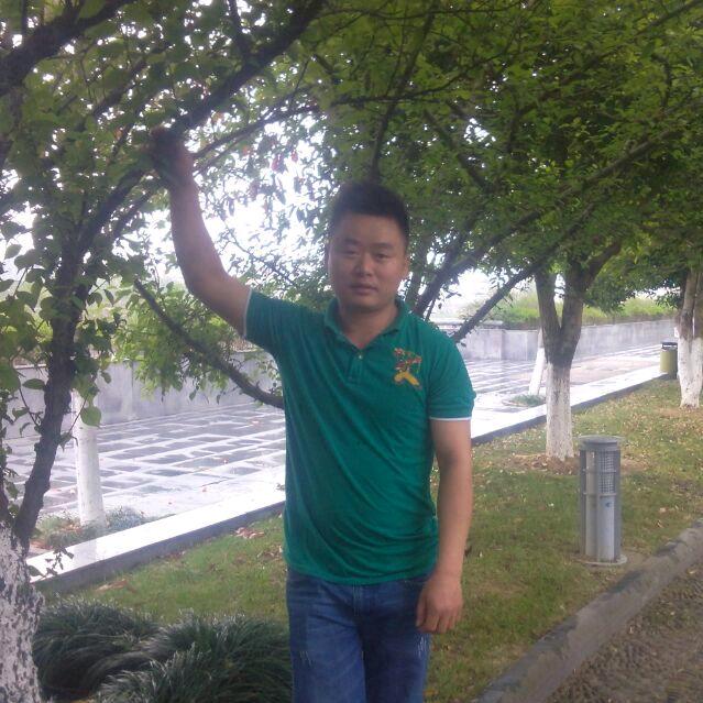 知人论世