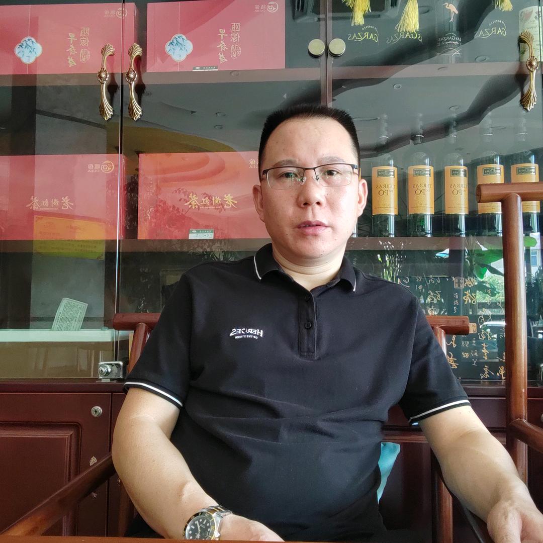 阿君，技师招聘