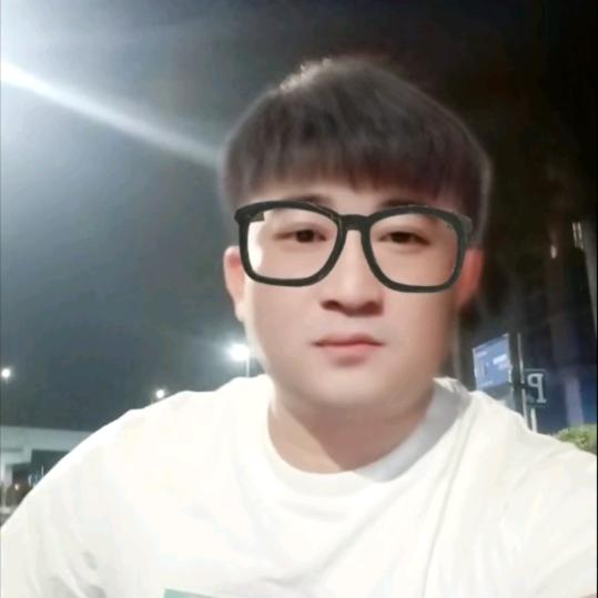 王小飛