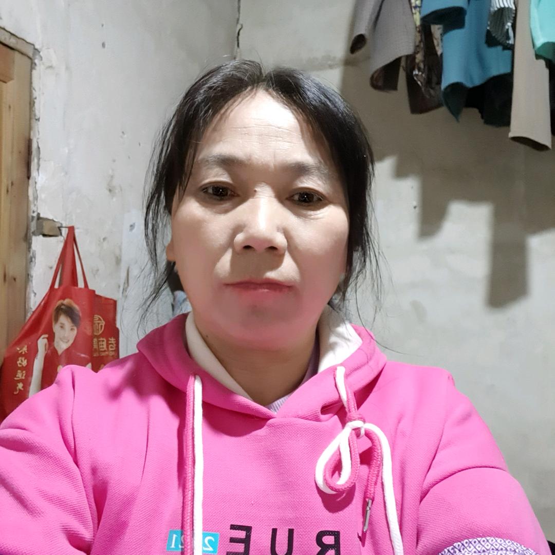 李大姐。