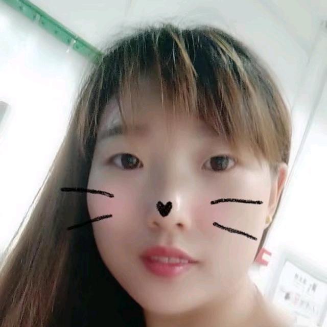 夏炎秋希