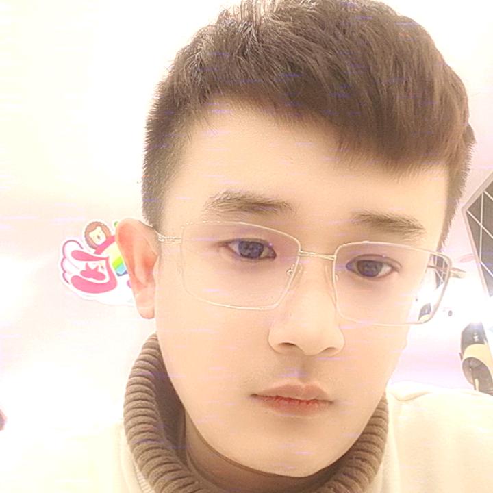 人丑不能怪衣服