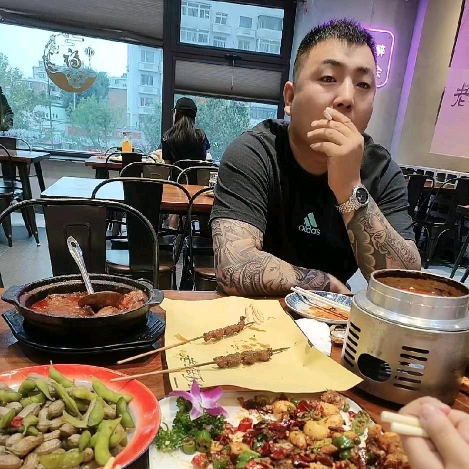 小龙 烧烤