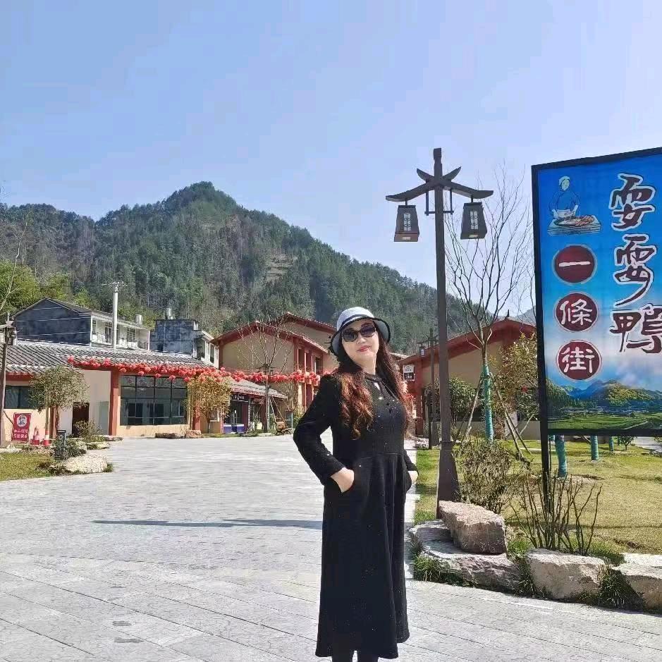 陈丽鑫