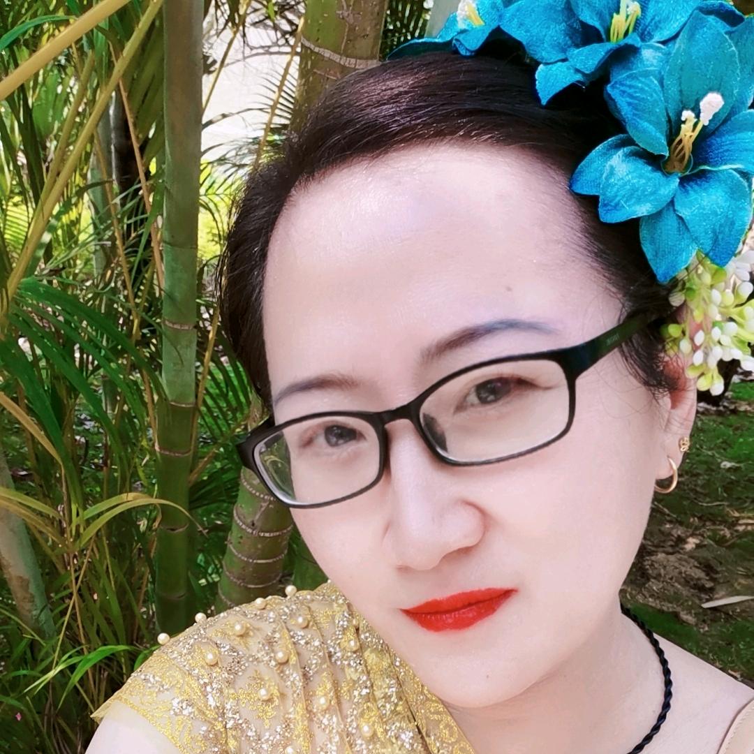 丽霞