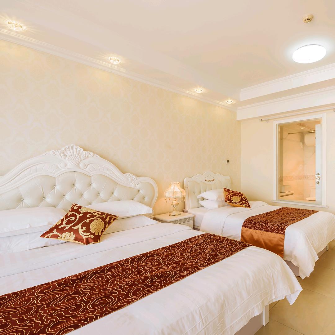 临海观涛-海景假日酒店