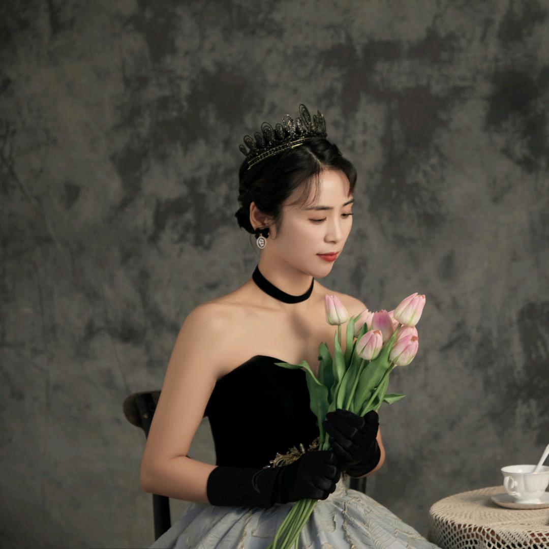 潘潘