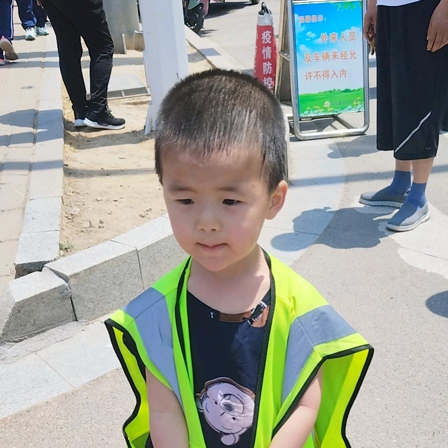 赵康