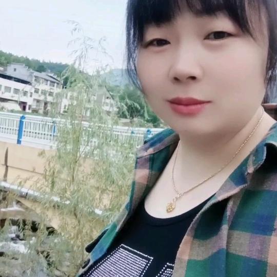 宝贝和妈咪