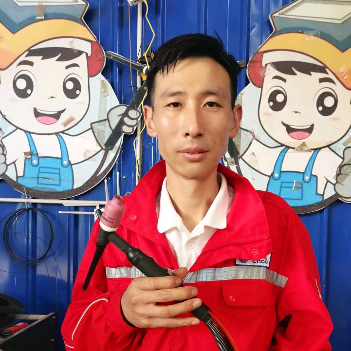 牛涛焊培