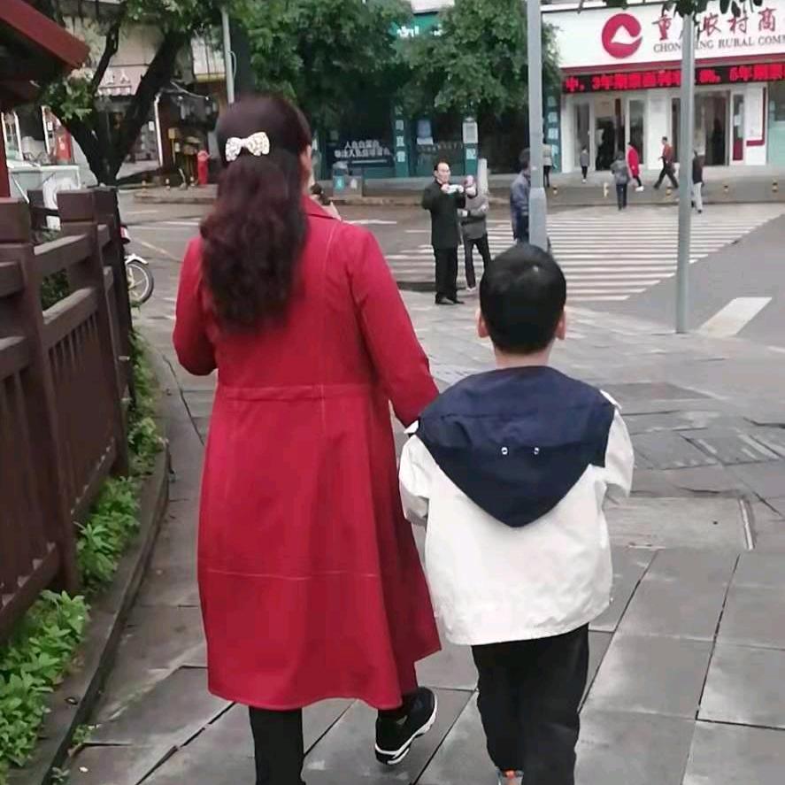 云飘飘