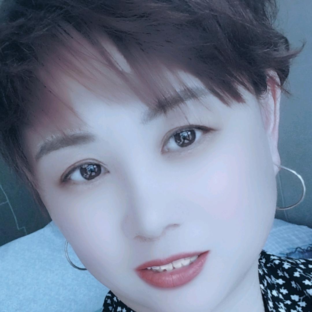 何必の强颜欢笑