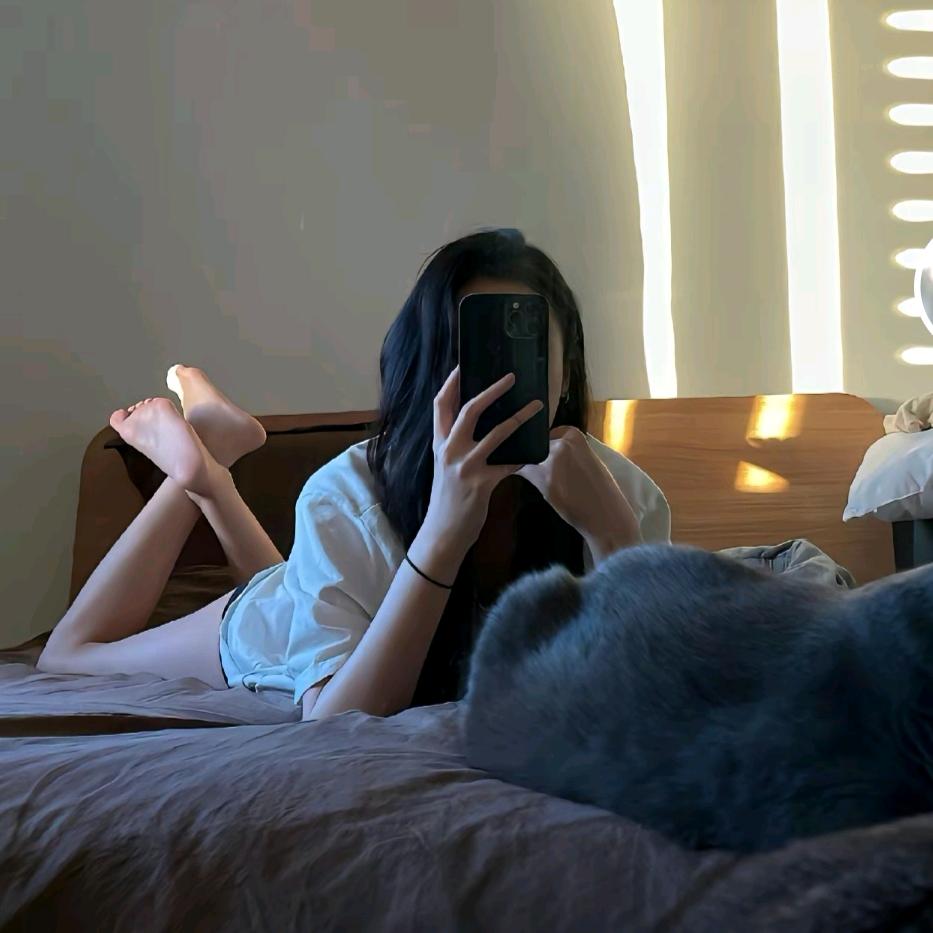 我爱吃榴莲🐷¹².₂₃罗℘  じòve